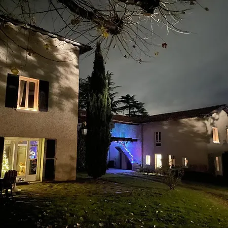 Les Loges De Bacchus Le Petit Loft Lägenhet *