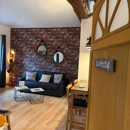 Lägenhet Les Loges De Bacchus Le Petit Loft